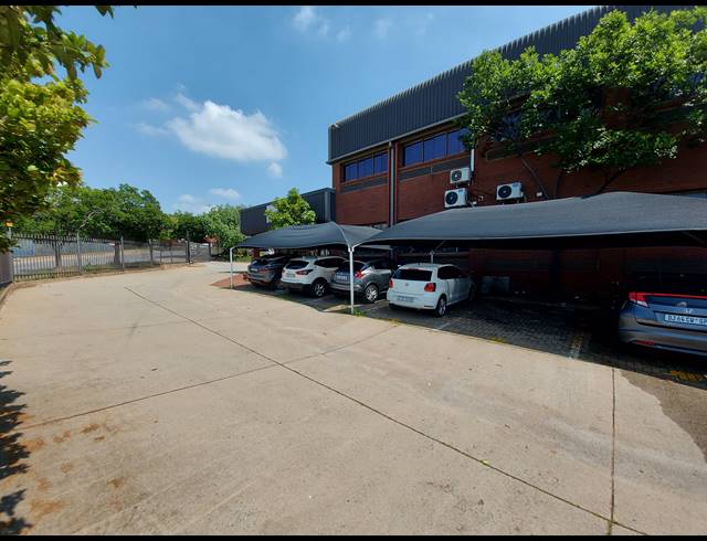 2,350M² WAREHOUSE SOLD IN EASTGATE